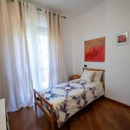 Apartment La Casa Di Angy La Spezia